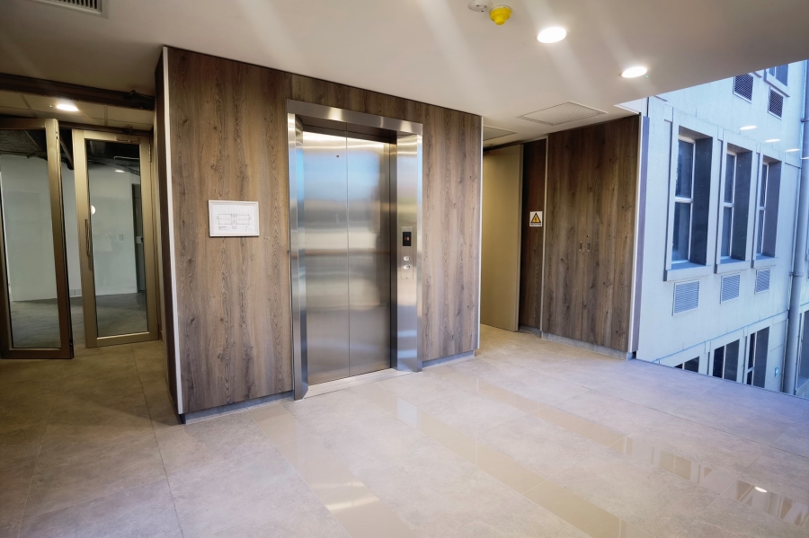 To Let commercial Property for Rent in Rondebosch Western Cape